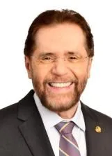 Foto oficial de PLINIO VALÉRIO nas eleições 2026, divulgada pelo TSE