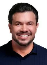 Foto oficial de ACÁCIO FAVACHO nas eleições 2026, divulgada pelo TSE