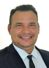 Foto oficial de DR. HUGO nas eleições 2026, divulgada pelo TSE