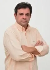 Foto oficial de ADRIANO BRAGA nas eleições 2026, divulgada pelo TSE