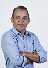 Foto oficial de OLIVER SANTOS nas eleições 2026, divulgada pelo TSE