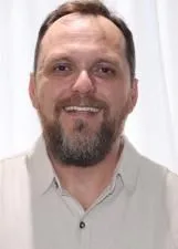 Foto oficial de PROF. VALMIR ARRUDA nas eleições 2026, divulgada pelo TSE