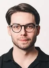 Foto oficial de ADRIANO AMARAL nas eleições 2026, divulgada pelo TSE