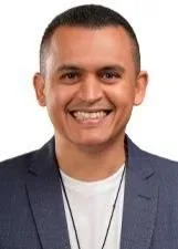 Foto oficial de ULISSIS LIMA nas eleições 2026, divulgada pelo TSE