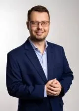 Foto oficial de MAYCON TOMBINI nas eleições 2026, divulgada pelo TSE