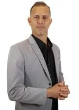 Foto oficial de ADELSON DA MONTLAJES nas eleições 2026, divulgada pelo TSE
