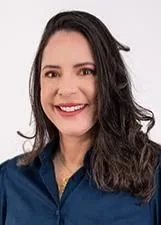 Foto oficial de DÉBORA DOMINGUES nas eleições 2026, divulgada pelo TSE