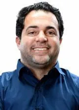 Foto oficial de IRINEU nas eleições 2026, divulgada pelo TSE