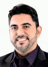Foto oficial de DR. ADRIANO nas eleições 2026, divulgada pelo TSE