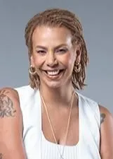 Foto oficial de ÁUREA CAROLINA nas eleições 2026, divulgada pelo TSE