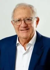 Foto oficial de DR. HELY nas eleições 2026, divulgada pelo TSE