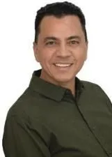 Foto oficial de EBINHO BERNARDES nas eleições 2026, divulgada pelo TSE