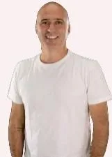 Foto oficial de GUSTAVO VALADARES nas eleições 2026, divulgada pelo TSE