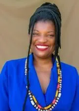 Foto oficial de PROFESSORA LUCIANA MATIAS nas eleições 2026, divulgada pelo TSE