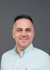 Foto oficial de CHARLES FERNANDO nas eleições 2026, divulgada pelo TSE