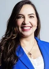 Foto oficial de ADRIANA FALCONERI nas eleições 2026, divulgada pelo TSE