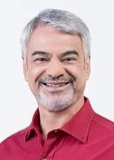 Foto oficial de HUMBERTO COSTA nas eleições 2026, divulgada pelo TSE