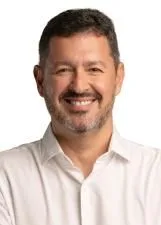 Foto oficial de BETINHO GOMES nas eleições 2026, divulgada pelo TSE