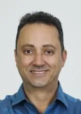 Foto oficial de GEORGE OLIVEIRA nas eleições 2026, divulgada pelo TSE