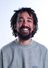 Foto oficial de CAÊ TRAVEN nas eleições 2026, divulgada pelo TSE