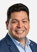 Foto oficial de GUGU BUENO nas eleições 2026, divulgada pelo TSE
