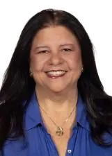 Foto oficial de LAURA CARNEIRO nas eleições 2026, divulgada pelo TSE