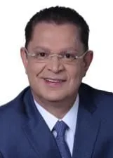Foto oficial de SÓSTENES CAVALCANTE nas eleições 2026, divulgada pelo TSE