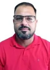 Foto oficial de LÉO MAGALHÃES nas eleições 2026, divulgada pelo TSE
