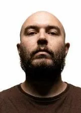 Foto oficial de LÉO LAMERA nas eleições 2026, divulgada pelo TSE