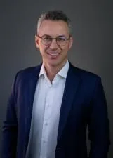Foto oficial de LUCAS ESMERALDINO nas eleições 2026, divulgada pelo TSE