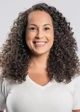 Foto oficial de DÉBORA CAMILO nas eleições 2026, divulgada pelo TSE