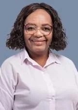 Foto oficial de MONICA CALAZANS nas eleições 2026, divulgada pelo TSE