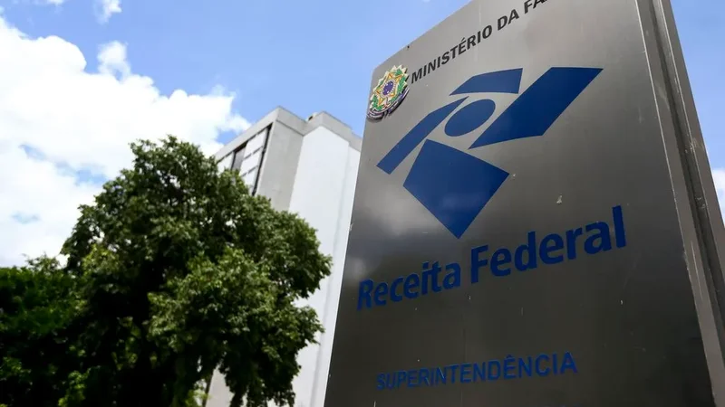 Malha Fina bate recorde: Receita recupera R$ 2,6 bi com retificações do IR